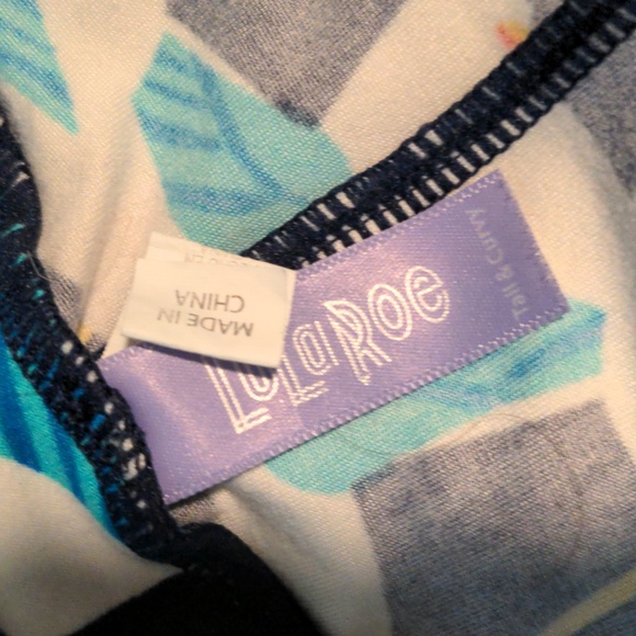 Unique rare pattern LulaRoe leggings - Picture 3 of 5